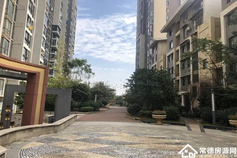 益阳领秀资江实景图